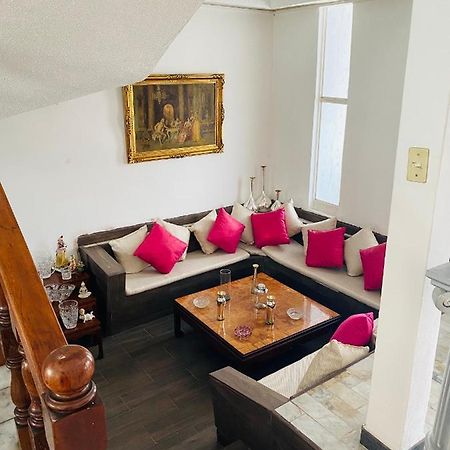 Hostal Guadalajara Cosmopolitan Providencia Eksteriør billede