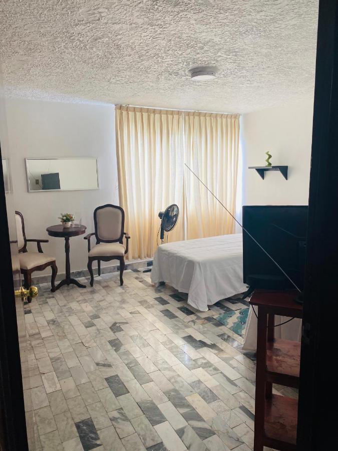Hostal Guadalajara Cosmopolitan Providencia Eksteriør billede