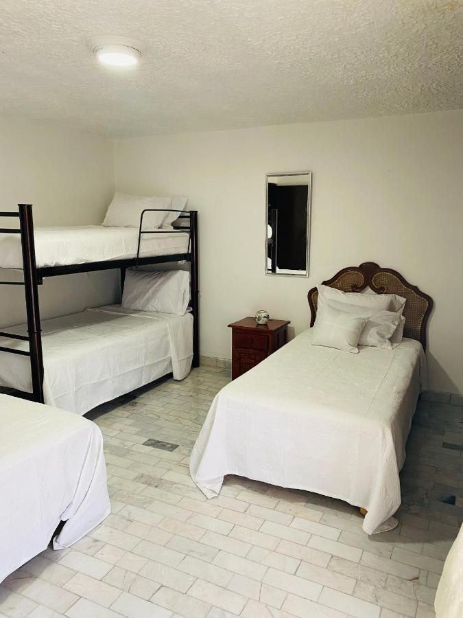 Hostal Guadalajara Cosmopolitan Providencia Eksteriør billede