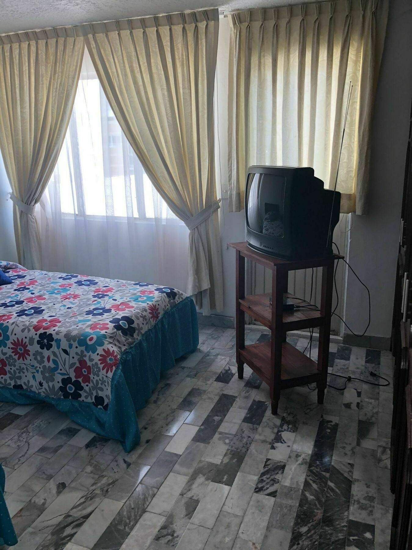 Hostal Guadalajara Cosmopolitan Providencia Eksteriør billede